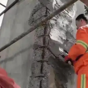 沁水梁板柱楼梯空洞蜂窝剥落露筋等表面破损修补用高强聚合物修补砂浆